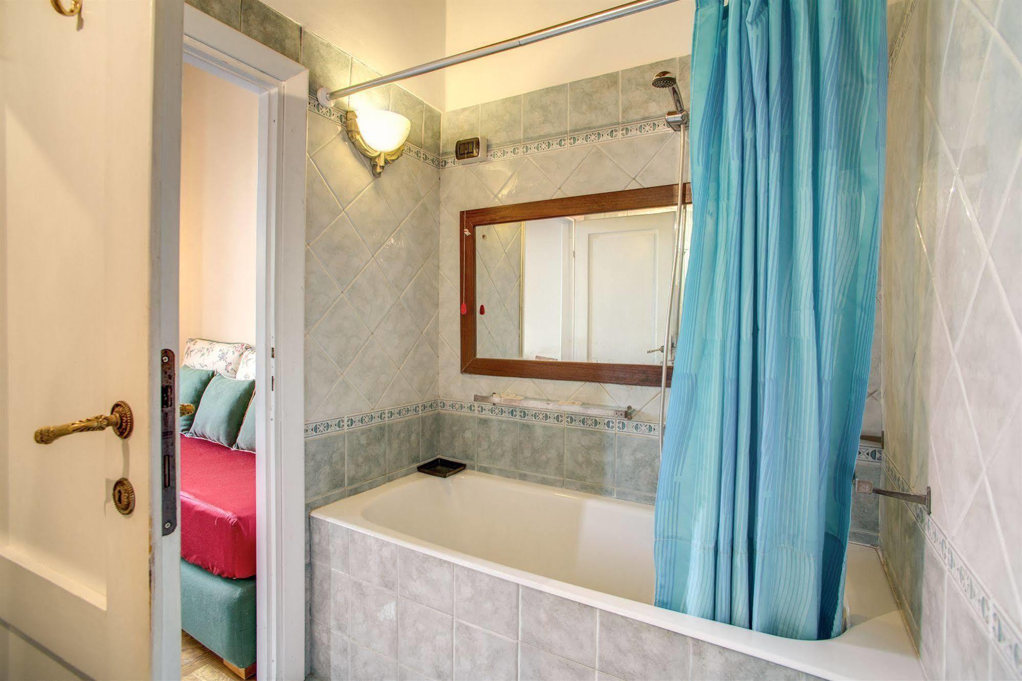 Hotel La Casa Del Capitano à Rome Extérieur photo
