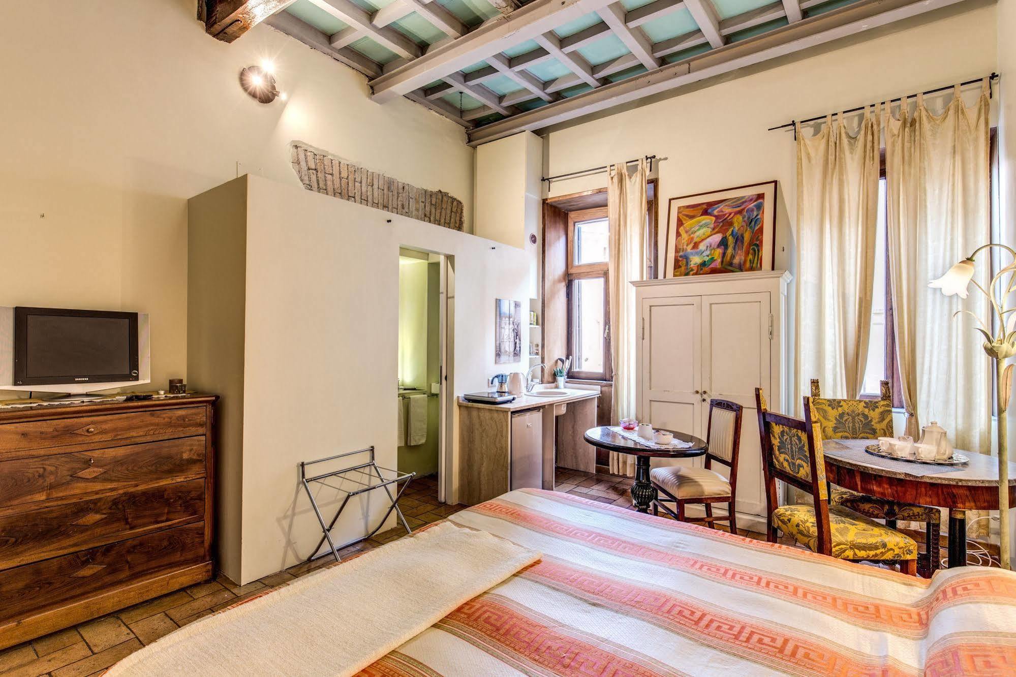 Hotel La Casa Del Capitano à Rome Extérieur photo