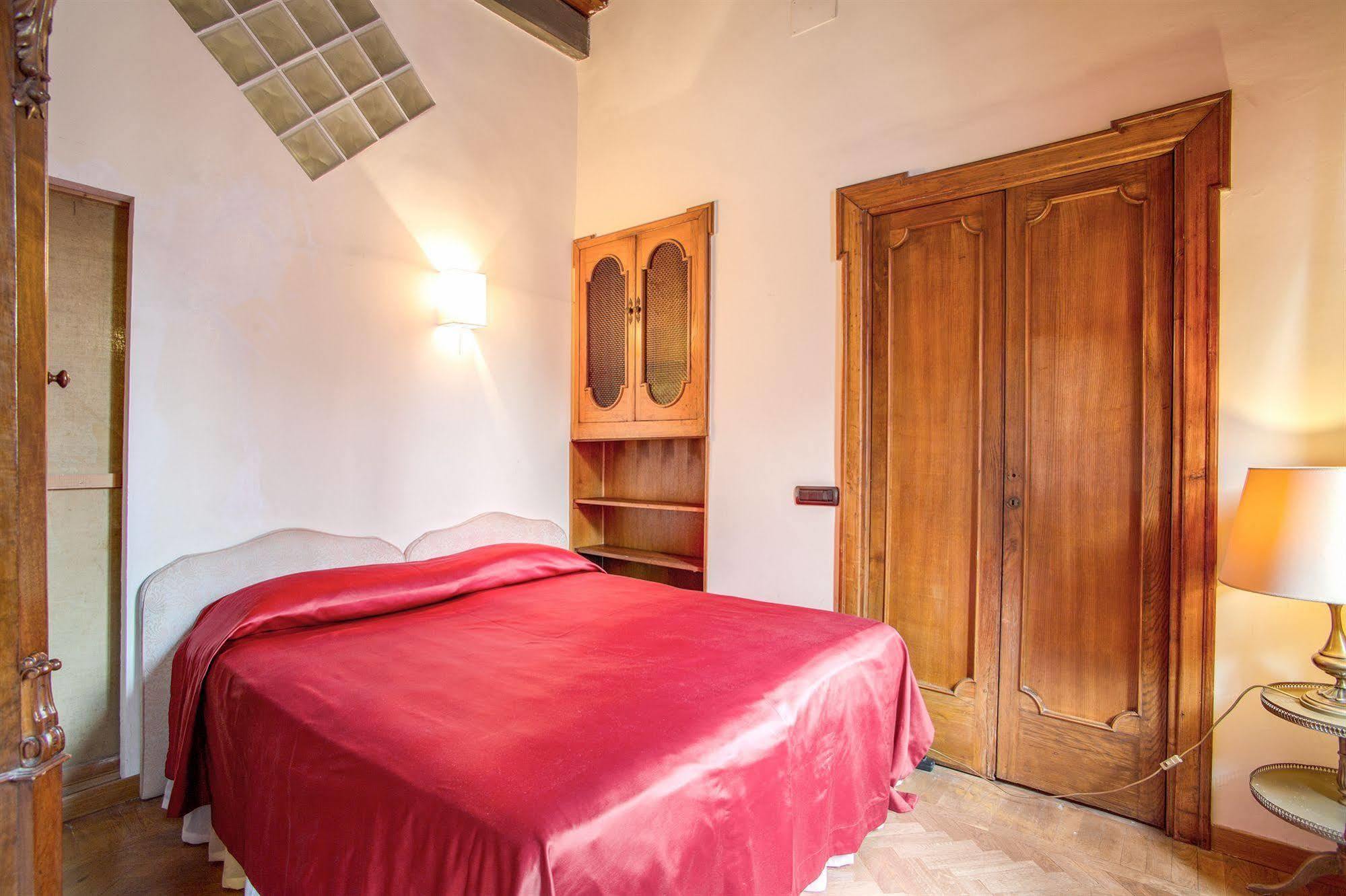 Hotel La Casa Del Capitano à Rome Extérieur photo