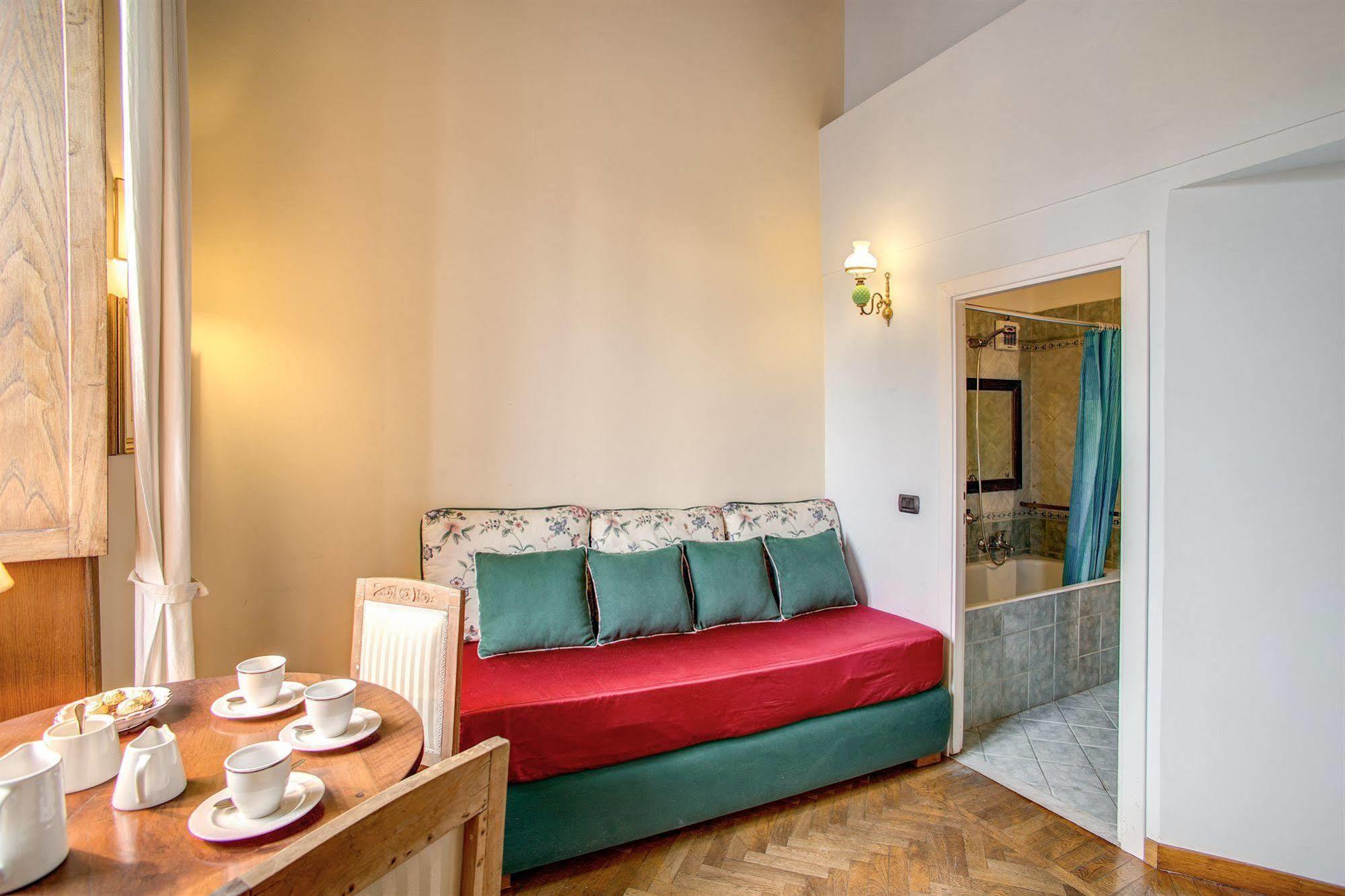 Hotel La Casa Del Capitano à Rome Extérieur photo