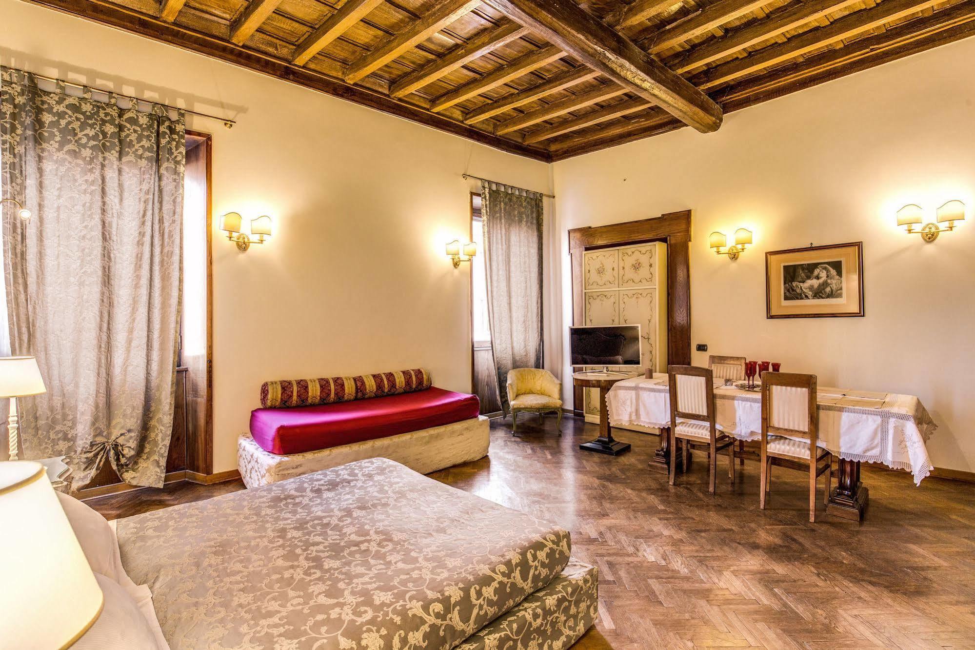 Hotel La Casa Del Capitano à Rome Extérieur photo
